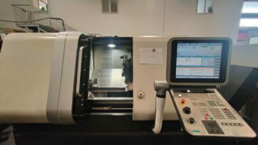 LOTTO TC0033 - TORNIO A CNC GILDEMEISTER mod.NEF 400