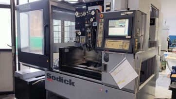 LOTTO EF63-PS - ELETTROEROSIONE A FILO SODICK mod.AQ535L